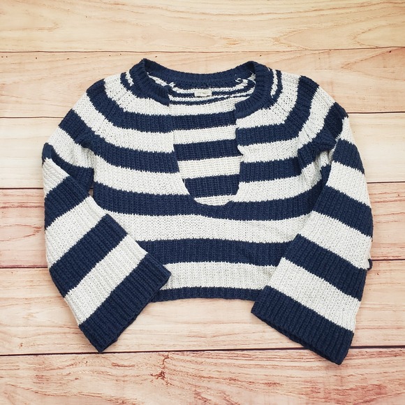 Pilcro Sweaters - Pilcro‎ Sweater Womens Medium White Striped Knit Cropped Bell Sleeve Pullover
